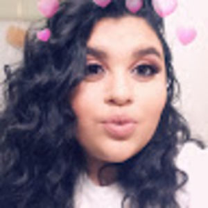 Meet your Posher, Yoselin